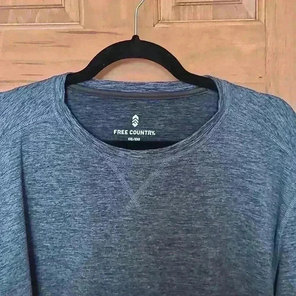 Free Country Long Sleeve - Picture 5 of 8